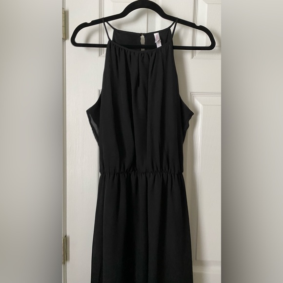 Xhilaration Hi Lo Halter Dress-Size Large With Key hold in front and back - Picture 4 of 12